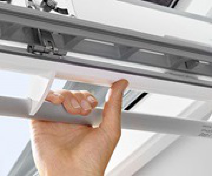 manual operation, centre pivot,  velux windows roof windows, harrow London watford wembley